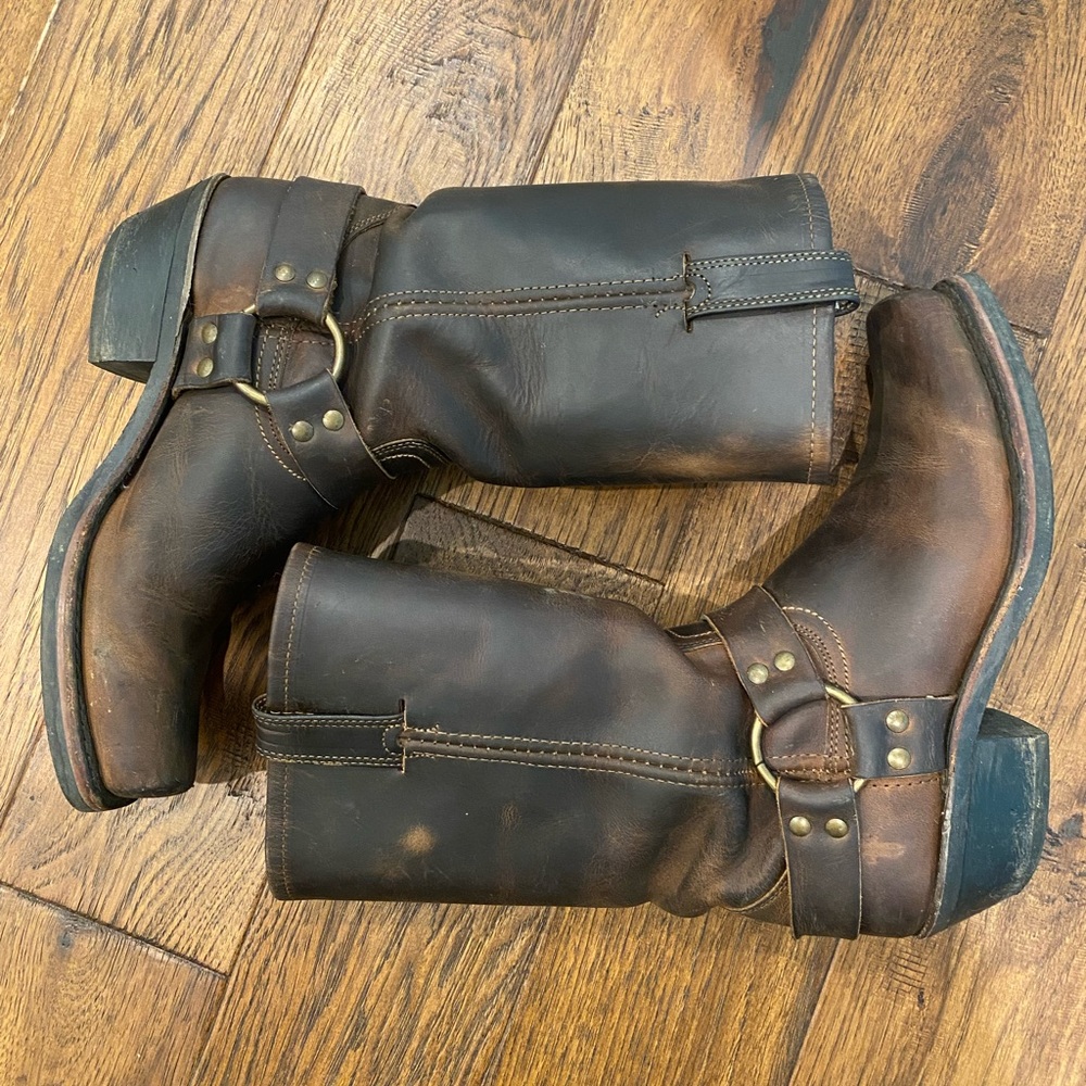Frye Brown Leather Harness Heeled Boots - Picture 9 of 10